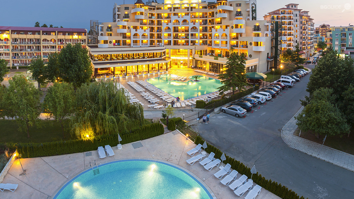 Хотел "Империал резорт"