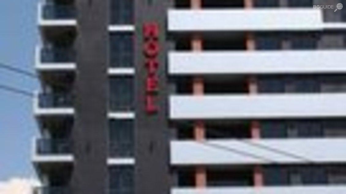 Хотел "Рикас"