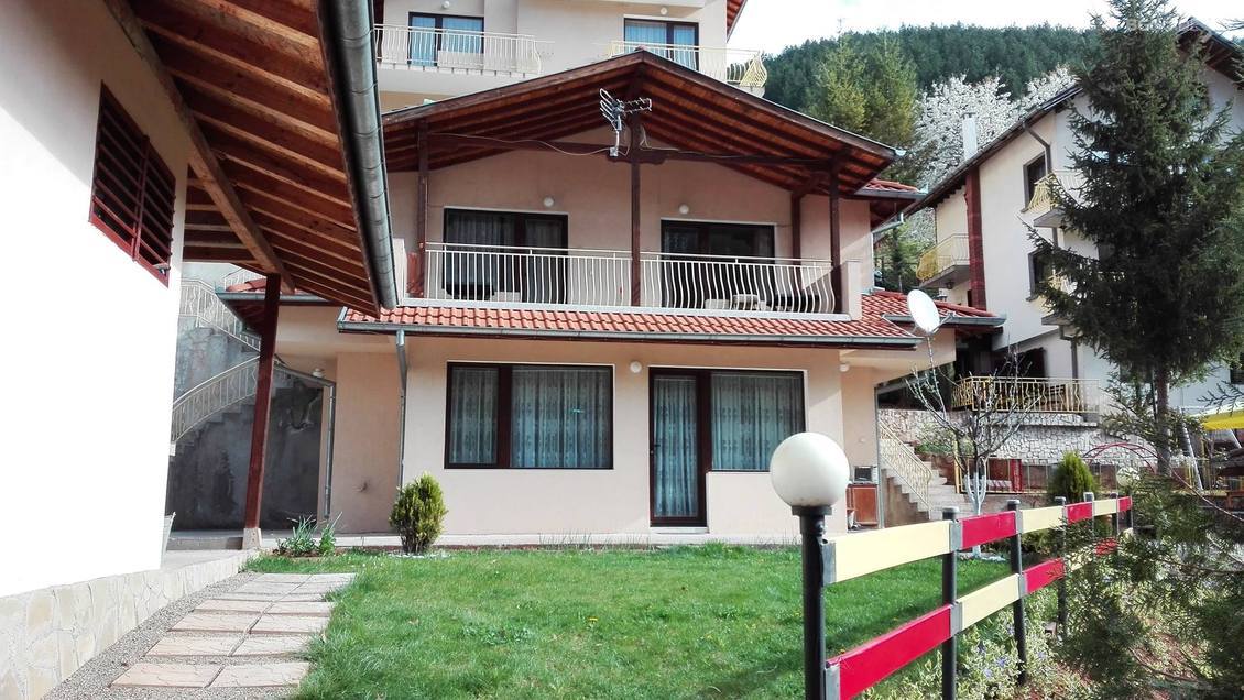 Вила "Шипково"