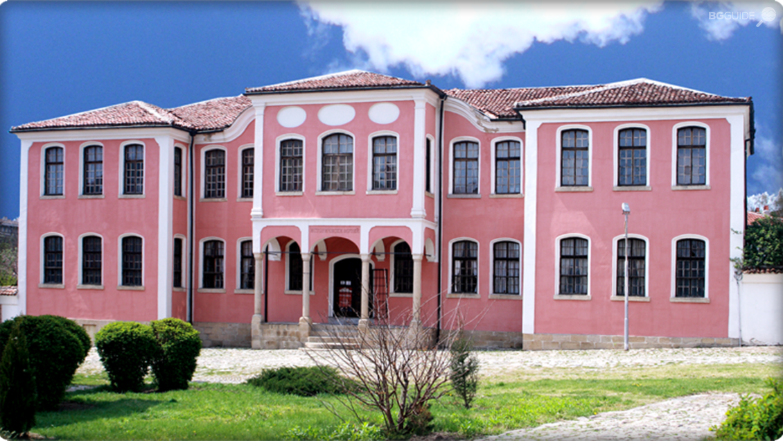 Общински исторически музей - гр. Карлово