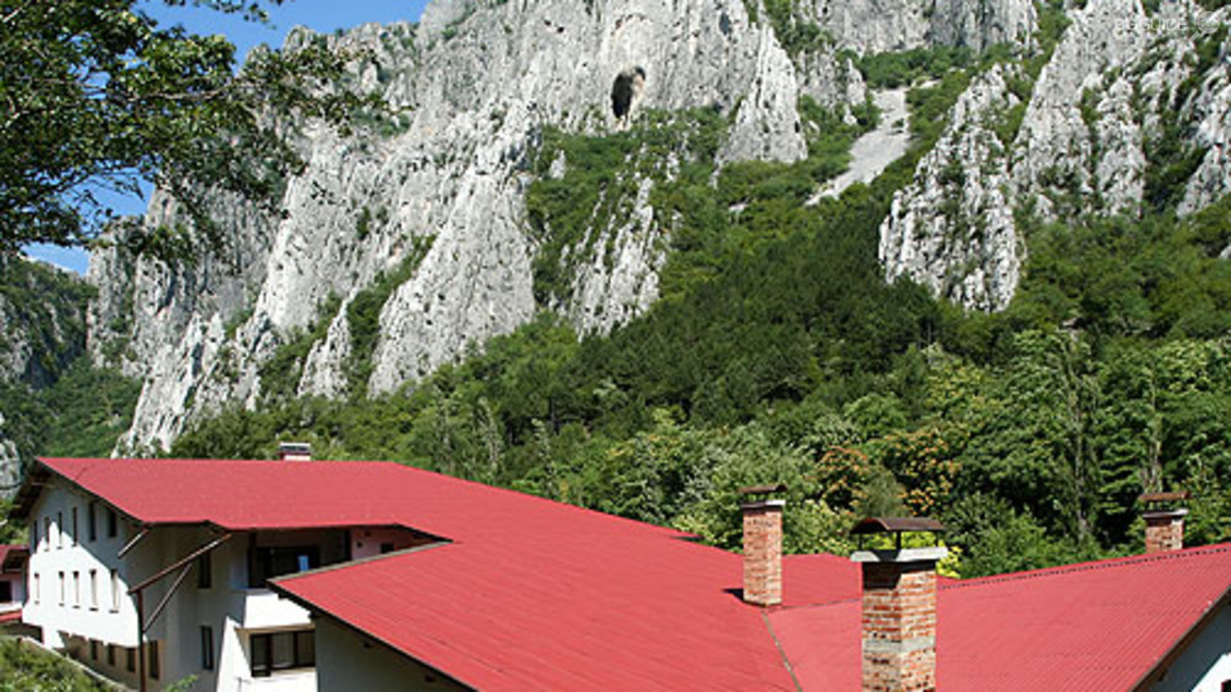 Хотел-ресторант Чайка