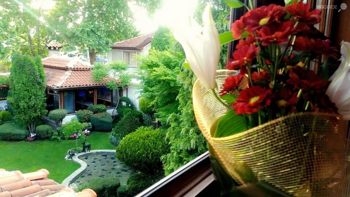 Ресторант-градина Чинар