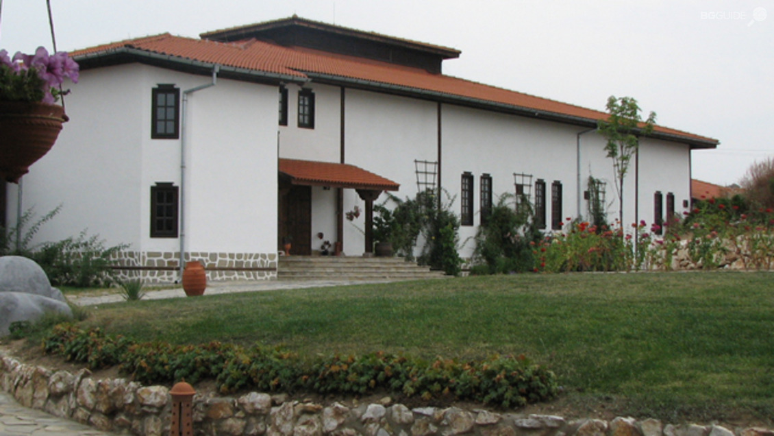 Винарски Комплекс Старосел