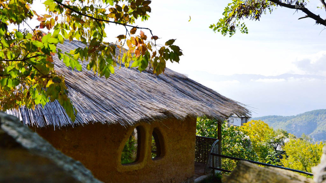 Глинената къща