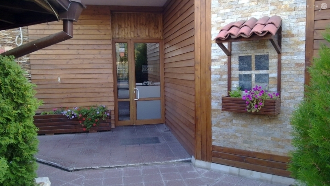 Механа "При братовчеда"