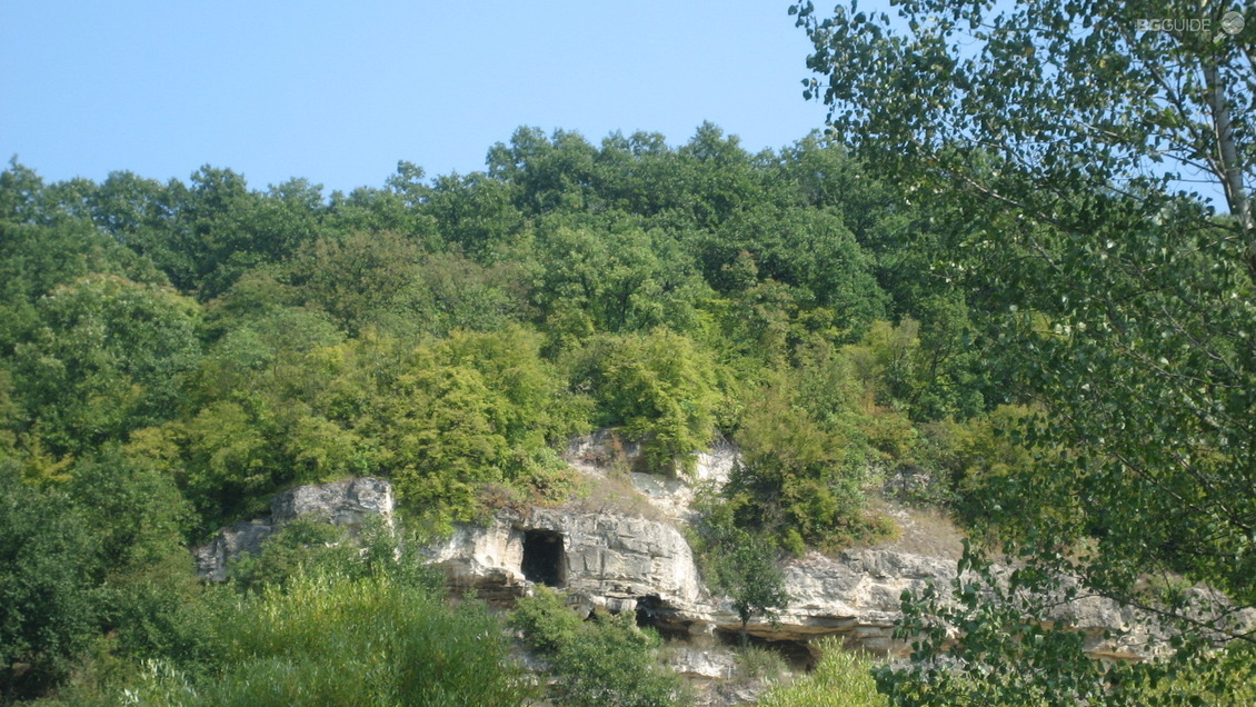 Алботински манастир