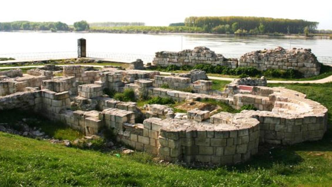 Крепост "Дуросторум - Дръстър"