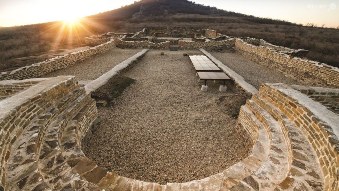 Археологически резерват "Кабиле"