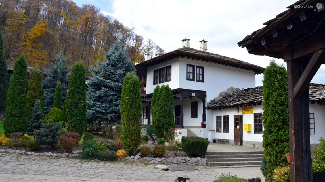 Троянски манастир "Успение Богородично"