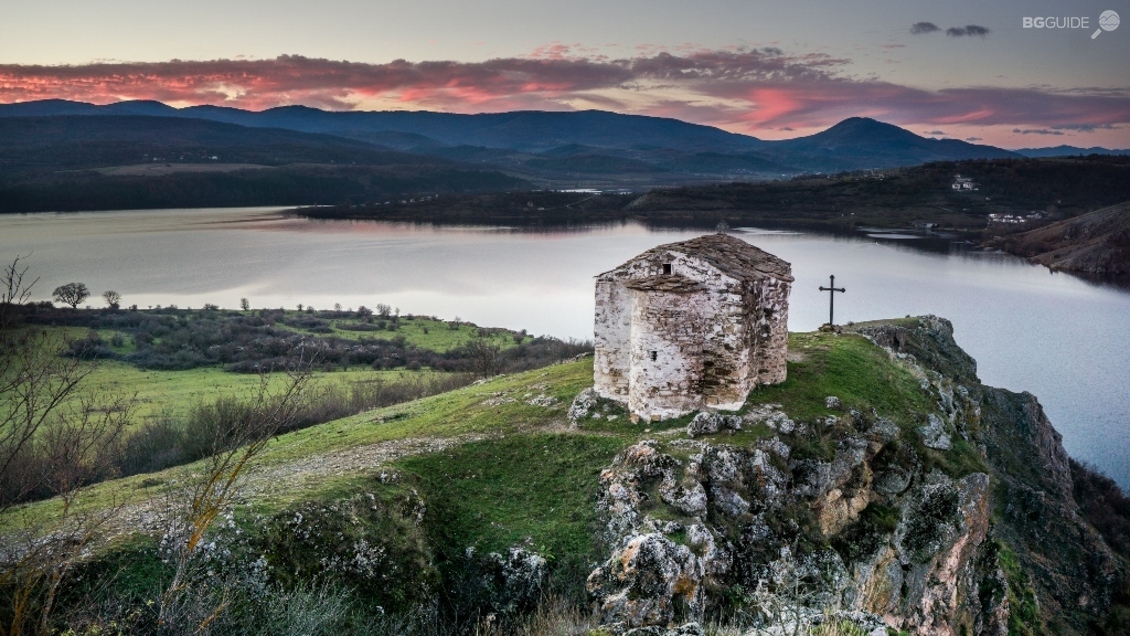Параклис "Св. Йоан Летни"