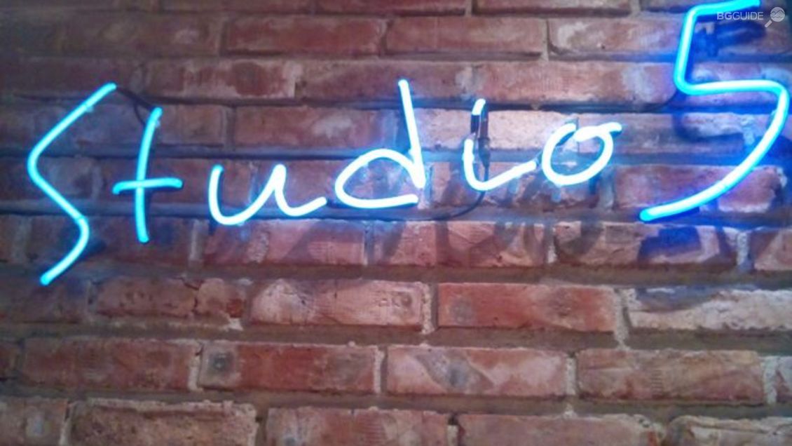 Studio 5