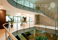 about-earth-people-1-img-2042_230x161_crop_3a86f285bc