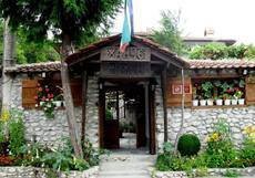 1239652-634837289874748-1181200345-n_230x161_crop_43ddd789cb