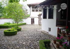 roden-dom-vasil-levski-1_230x161_crop_ca756169fb