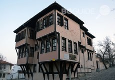 la-martin_230x161_crop_aec96f42ad