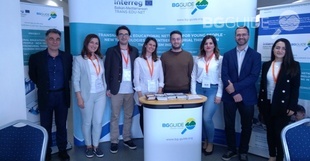 travel-career-2019_310x161_crop_4db18a4c9a