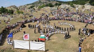 karakachani_310x174_crop_0425bef9fe