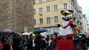 karnaval-gabrovo-2014_310x174_crop_214072c8bc