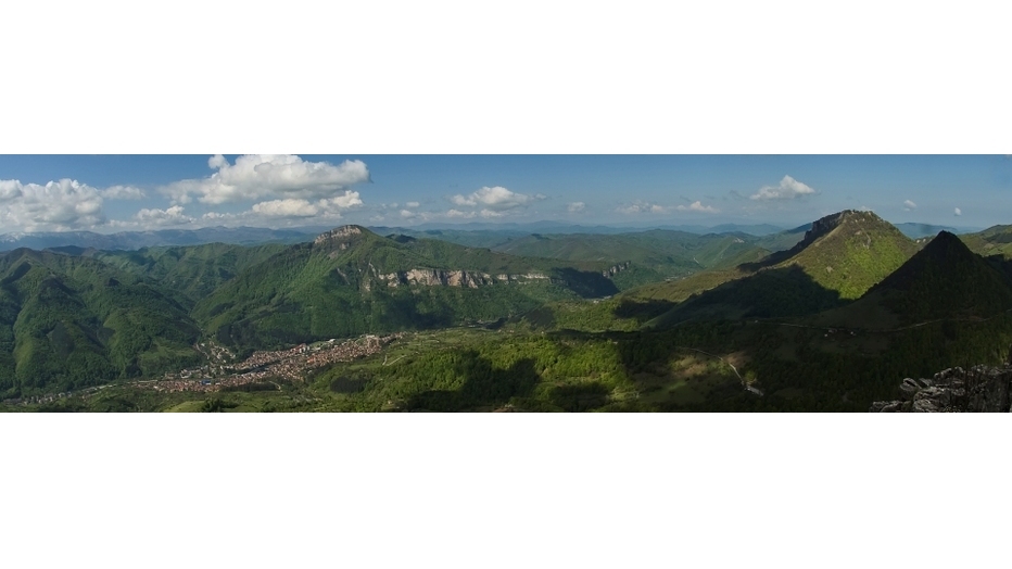 teteven_932x524_pad_751d7e977f