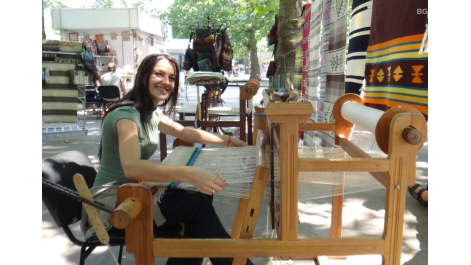 zanayati-varna_932x524_pad_7637da9756