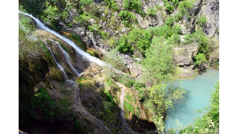 hotnishki-vodopad2_932x524_pad_b67169cdf6