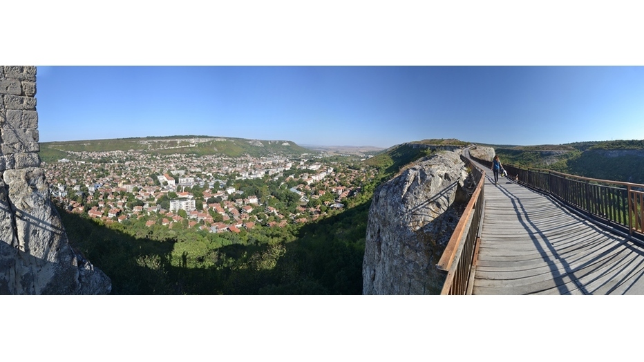 2016-09-ovech-10-1-re_932x524_pad_b610bf9216