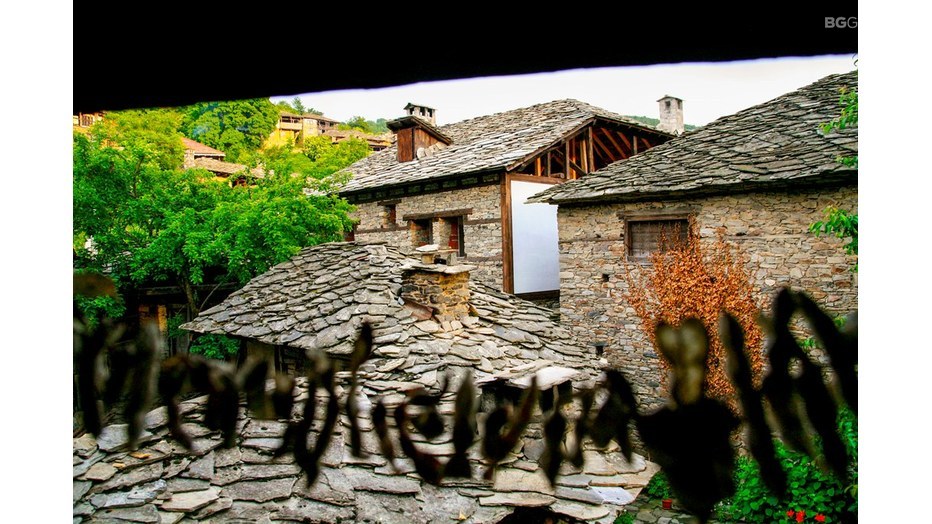 plan-56901a837f03f621724937_932x524_pad_a270afeaa7